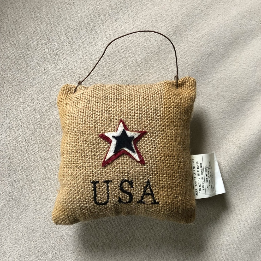 Mini USA burlap pillow with hanger